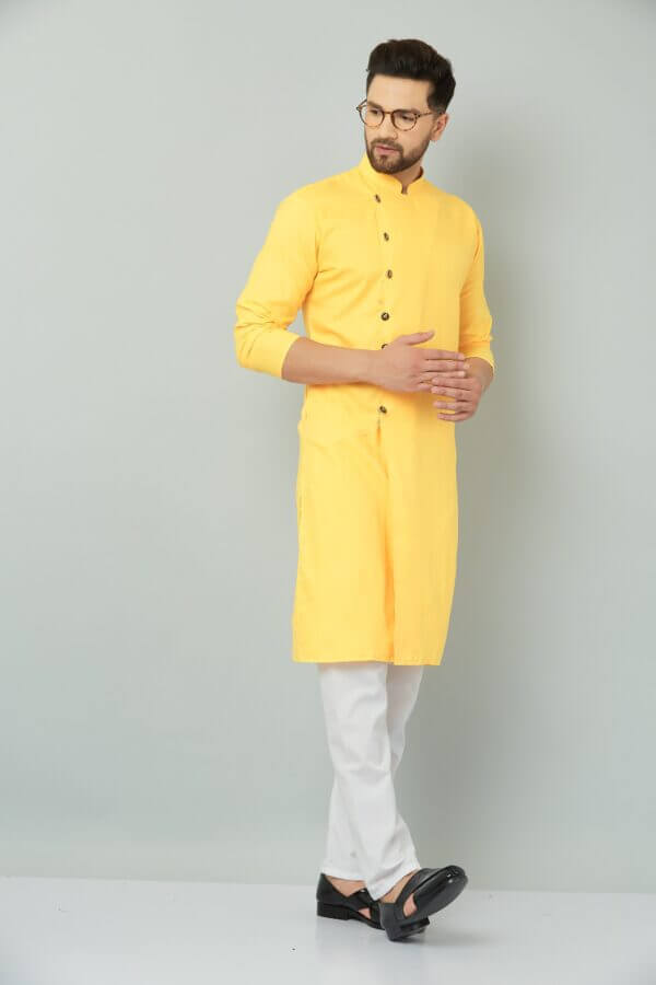 Yellow cotton kurta set by Indian brand Teradozz.